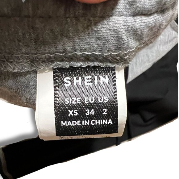 Shein Adjustable Longsleeve Shirt With Drawstring Sides - Picture 3 of 4